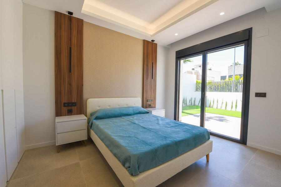 Moderne Stilvolle Villa