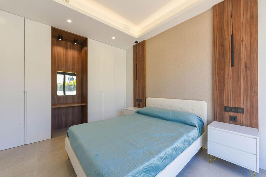 Moderne Stilvolle Villa